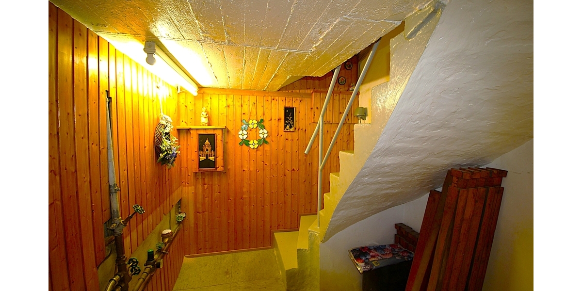 Eingang Keller