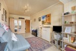 Top gepflegtes Reihenmittelhaus mit gemütlichem Garten, Terrasse und Garage in beliebter Wohnlage - Reihenmittelhaus Pulheim / Brauweiler Brauweiler | Angebot:27285366