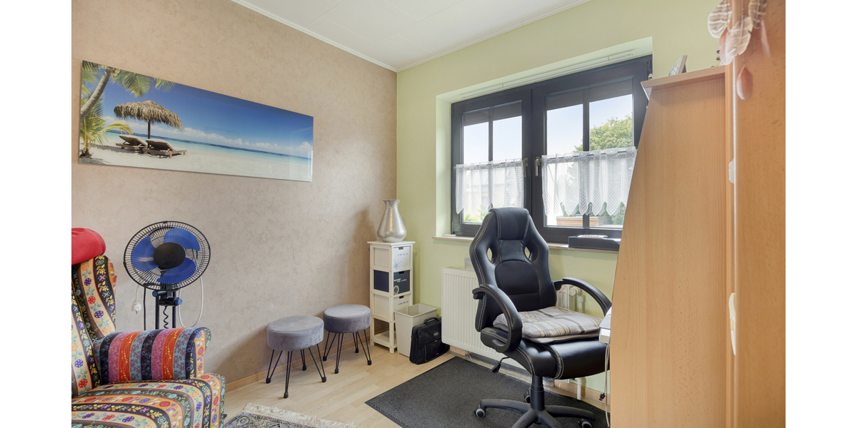 Büro 1