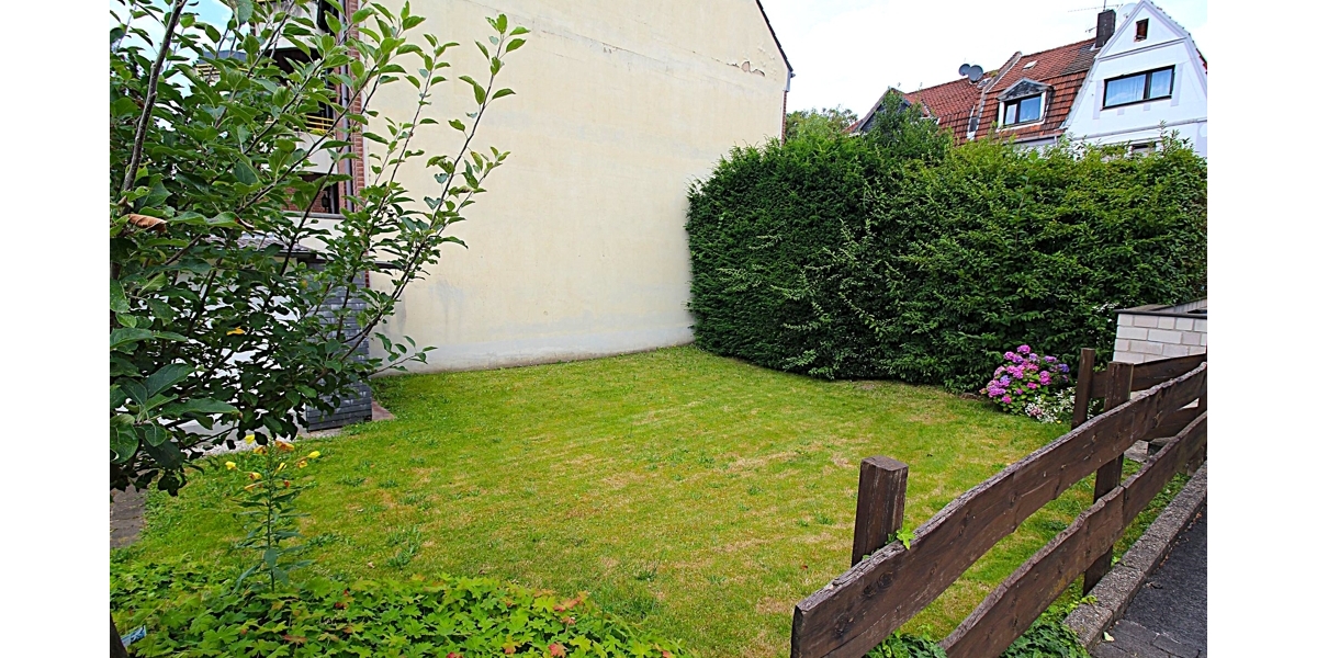 (Bau)-Grundstück_Garten1
